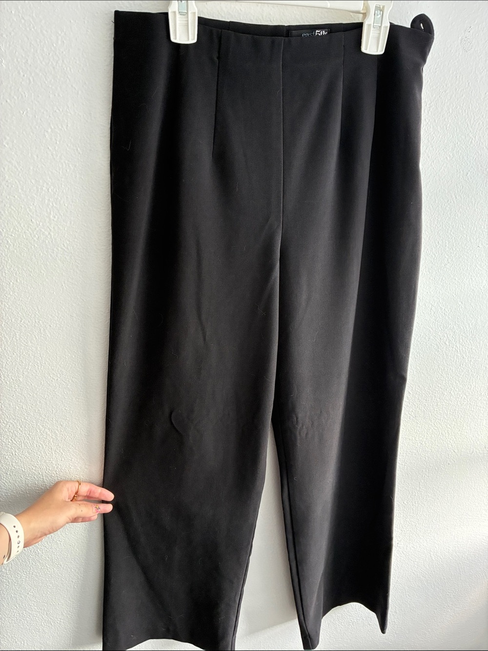 East 5th Black Wide-Leg High Waist Trousers with Clean Front Back Darts Fitted